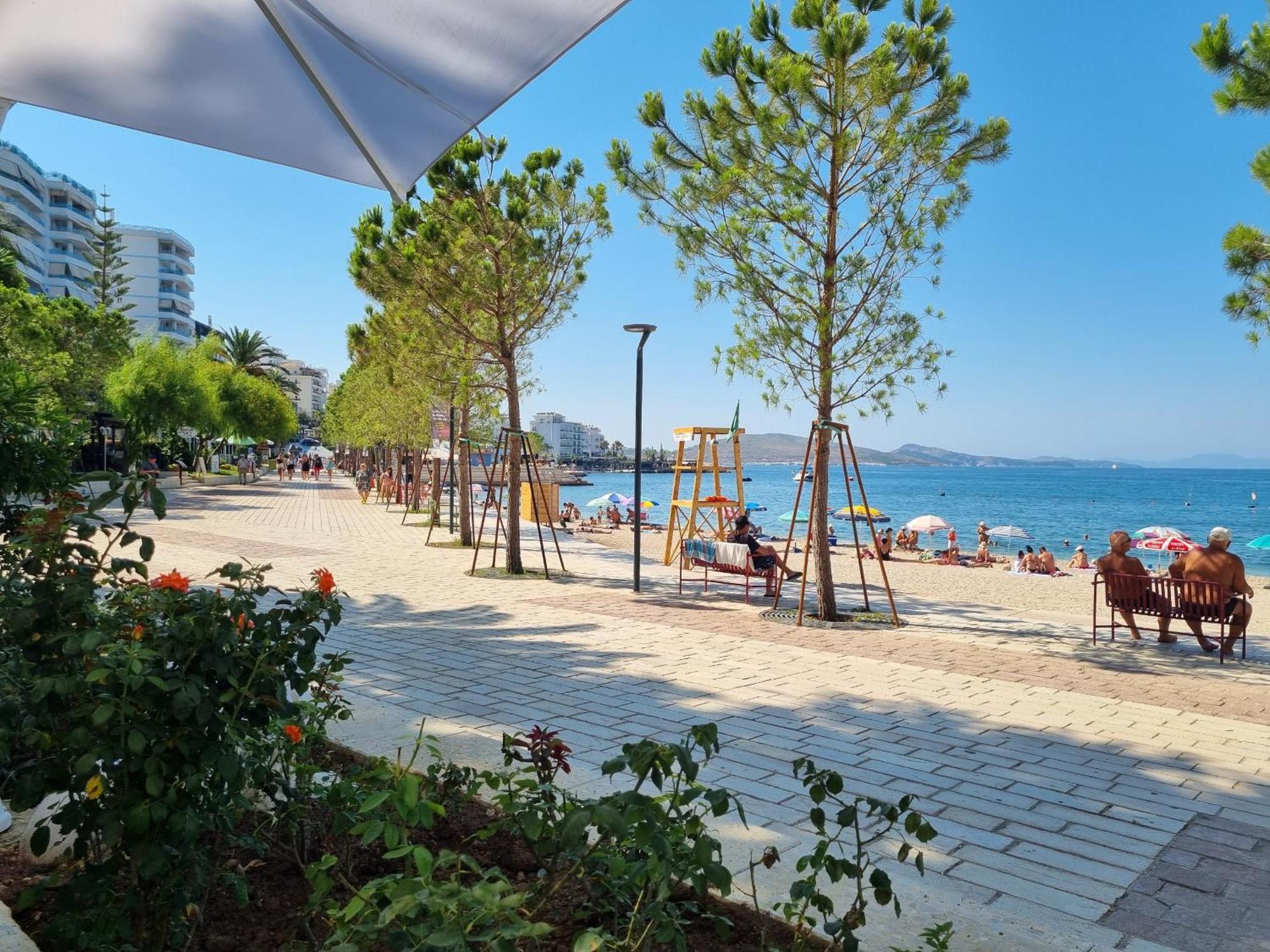 Happy Stay Eri Sarandë Exterior foto