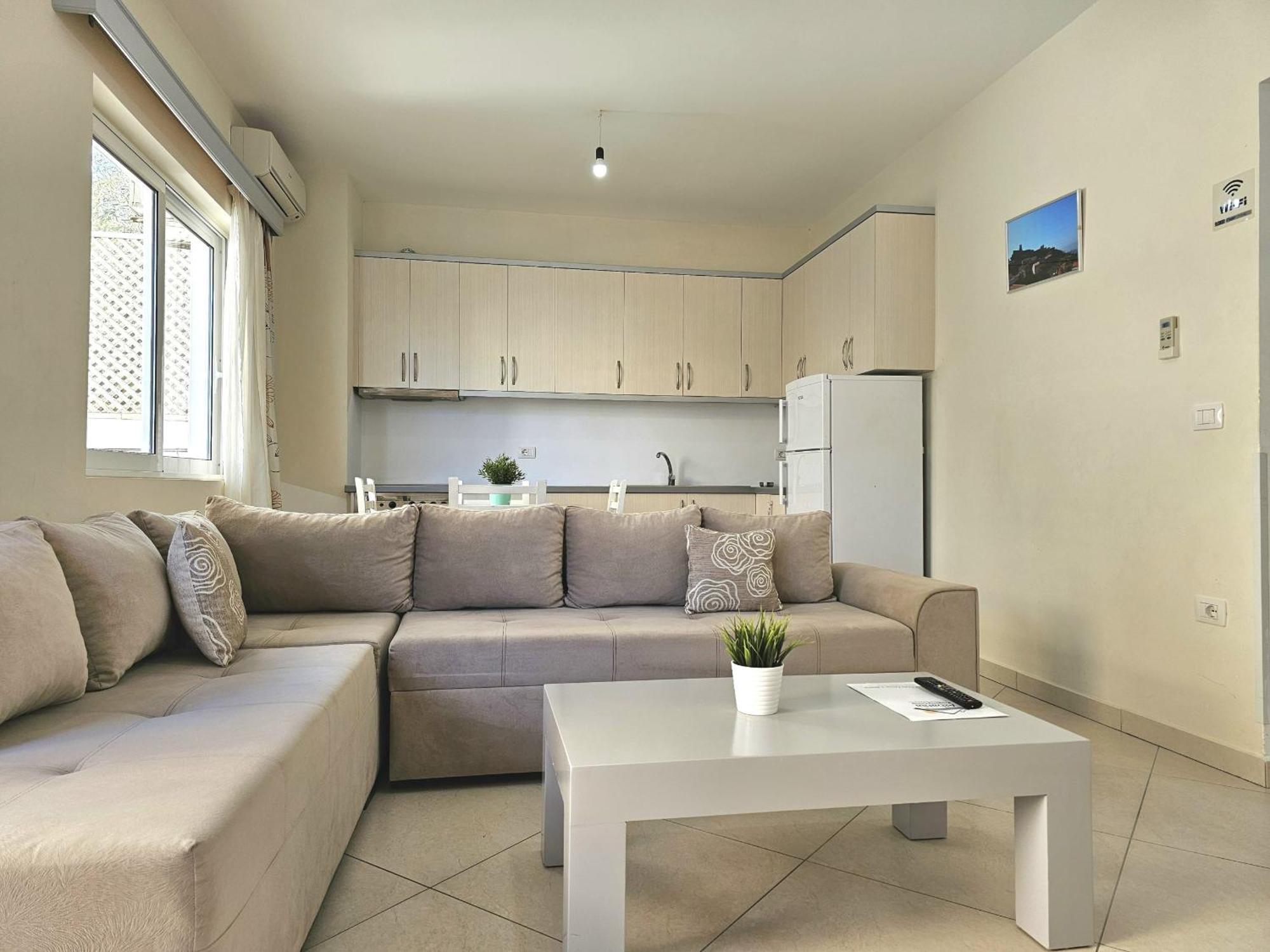 Happy Stay Eri Sarandë Exterior foto
